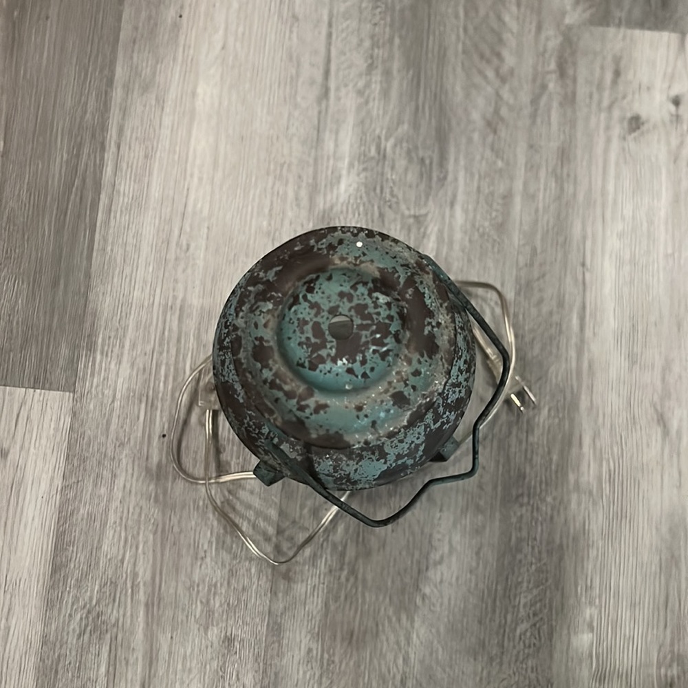 Vintage handmade table lamp, EUC - Picture 3 of 5